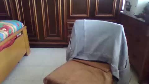 01hugo online show from 8, 4, 2026