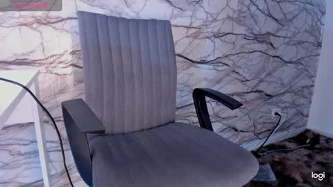 naty online show from 17, 2, 2025