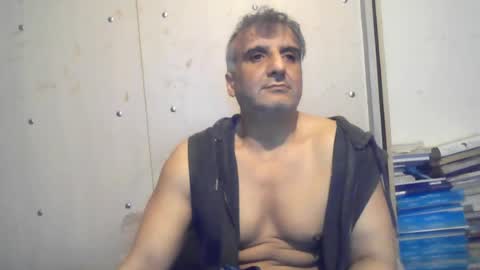 Snapshot of 0luvmonkey chatting on 8, 8, 2026 0luvmonkey online show from 8, 8, 2026