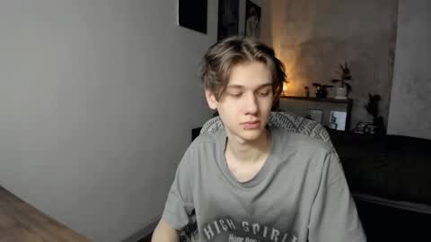 Adam online show from 4, 12, 2025