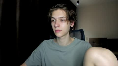 Snapshot of 0verlandd chatting on 7, 6, 2026 Adam online show from 7, 6, 2026