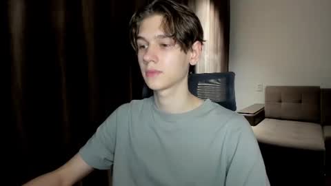 Snapshot of 0verlandd chatting on 10, 6, 2026 Adam online show from 10, 6, 2026