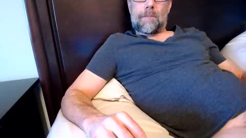 Snapshot of 123h0rny chatting on 17, 1, 2026 123h0rny online show from 17, 1, 2026