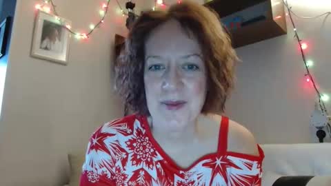 12ennie online show from 2, 12, 2025