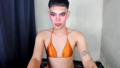 Snapshot of 12inchhugeselfsucker chatting on 2, 3, 2025 Leren online show from 2, 3, 2025