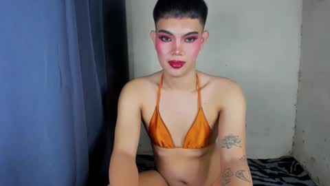 Snapshot of 12inchhugeselfsucker chatting on 4, 3, 2025 Leren online show from 4, 3, 2025