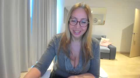 Snapshot of 14risha chatting on 28, 2, 2026 14risha online show from 28, 2, 2026