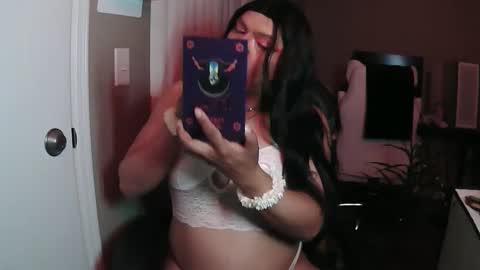 Snapshot of 17carrjo974416 chatting on 26, 4, 2026 17carrjo974416 online show from 26, 4, 2026