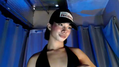 Snapshot of 18_nicole chatting on 3, 3, 2025 barbie online show from 3, 3, 2025