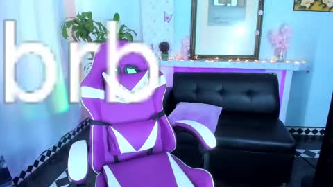 stef read my description online show from 11, 3, 2025