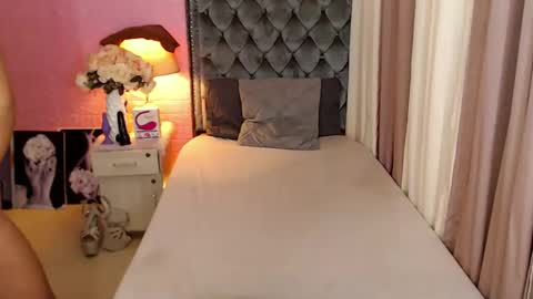 Ekang online show from 13, 1, 2025