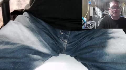 Snapshot of 1isallineed chatting on 14, 1, 2026 Pussy Slayer online show from 14, 1, 2026