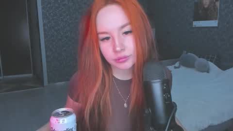 Snapshot of 1loly chatting on 4, 12, 2025 Amy online show from 4, 12, 2025