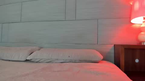 Onna online show from 20, 12, 2024