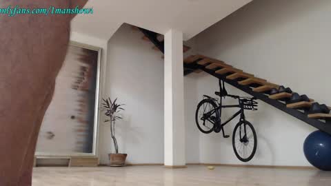 Snapshot of 1manshow11 chatting on 9, 12, 2024 1manshow11 online show from 9, 12, 2024