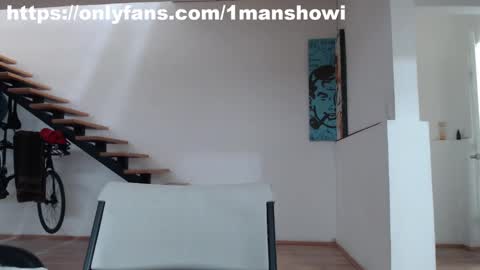 Snapshot of 1manshow11 chatting on 16, 1, 2025 1manshow11 online show from 16, 1, 2025