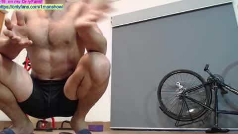 Snapshot of 1manshow11 chatting on 17, 10, 2025 1manshow11 online show from 17, 10, 2025