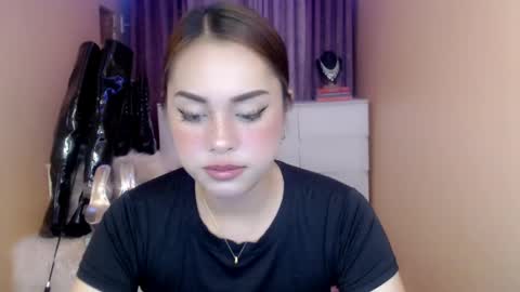 Snapshot of 1miracle_tranny chatting on 3, 5, 2026 1miracle_tranny online show from 3, 5, 2026