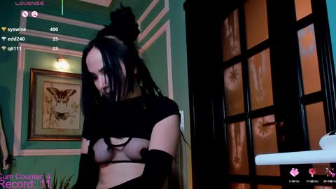 Moona  online show from 24, 1, 2025