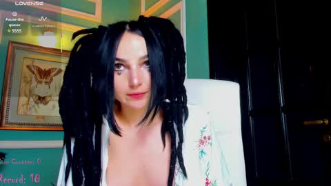 Moona  online show from 21, 2, 2025