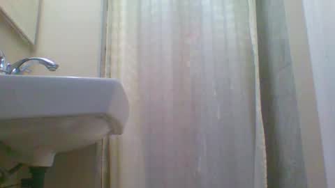 TheShyOne18 online show from 7, 12, 2024