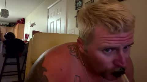 Snapshot of 22bigelo2316 chatting on 12, 11, 2025 22bigelo2316 online show from 12, 11, 2025