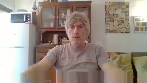 22esserre online show from 5, 11, 2025