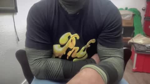 Snapshot of 2addictivelyhorny chatting on 19, 1, 2025 Jake n Judy online show from 19, 1, 2025