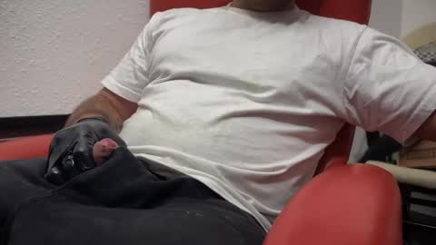 Snapshot of 2addictivelyhorny chatting on 11, 3, 2025 Jake n Judy online show from 11, 3, 2025