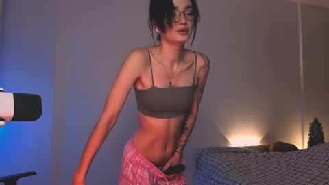 Sasha weekend from 14 to 27 November online show from 6, 1, 2026