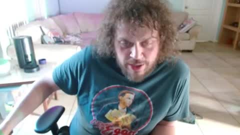 Snapshot of 2dirtyhillbillies chatting on 21, 4, 2026 ThrillBilly online show from 21, 4, 2026