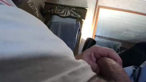 2hard2handle14 online show from 18, 12, 2024