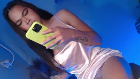 Snapshot of 2hot_amazingladyboy chatting on 16, 5, 2026 Sexy MIYA online show from 16, 5, 2026
