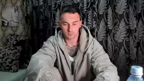 2sexymuscles online show from 20, 3, 2026