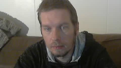 Snapshot of 2small4you83 chatting on 15, 1, 2025 2small4you83 online show from 15, 1, 2025