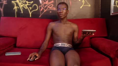 Snapshot of 3decorazon chatting on 24, 12, 2024 3decorazon online show from 24, 12, 2024