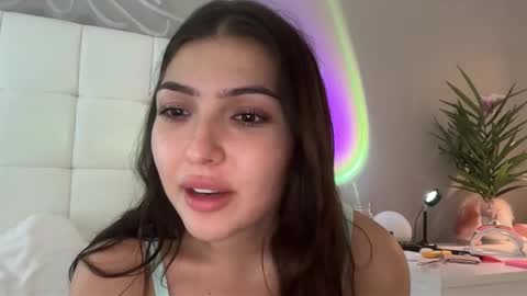 Venus Raee online show from 22, 10, 2025