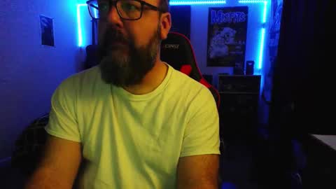 Snapshot of 3ndlessmike chatting on 4, 2, 2026 3ndlessmike online show from 4, 2, 2026