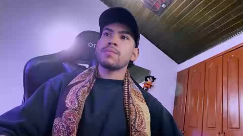 Snapshot of 3v1l_ chatting on 16, 1, 2026 E V I L online show from 16, 1, 2026