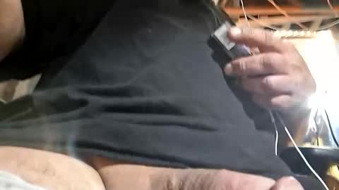 Snapshot of 420dick420707 chatting on 16, 5, 2026 420dick420707 online show from 16, 5, 2026