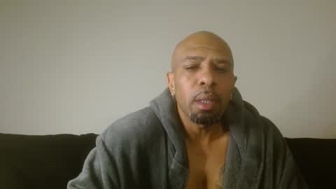 Snapshot of 420flyguy chatting on 12, 12, 2024 420flyguy online show from 12, 12, 2024