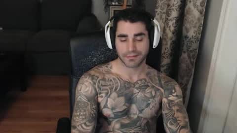 Snapshot of 420randomguy chatting on 29, 10, 2025 Anomander Rake online show from 29, 10, 2025