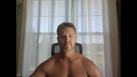 Snapshot of 45andfit chatting on 9, 10, 2025 45andfit online show from 9, 10, 2025