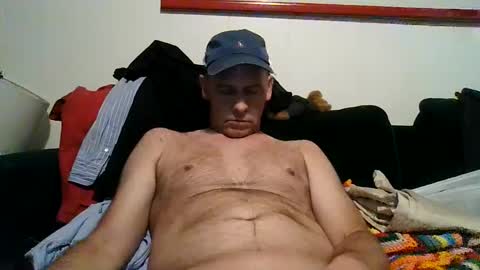 Snapshot of 4nuf chatting on 17, 9, 2025 4nuf online show from 17, 9, 2025