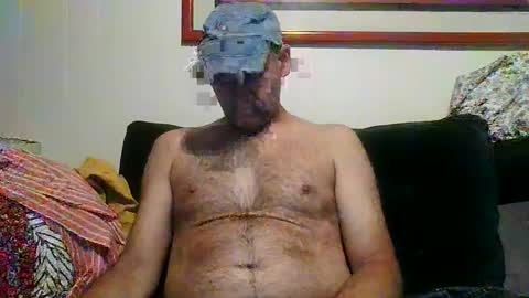 Snapshot of 4nuf chatting on 9, 10, 2025 4nuf online show from 9, 10, 2025