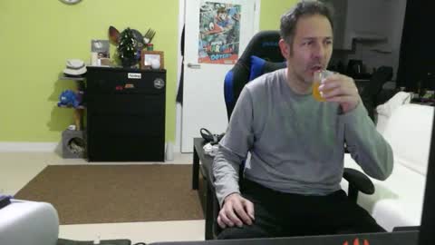 Larese Carlo online show from 22, 11, 2025