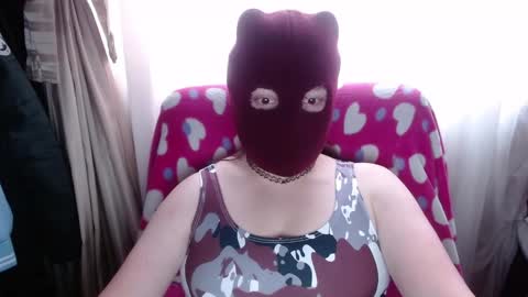 Snapshot of 666maskgirl chatting on 24, 2, 2026 SHANNON online show from 24, 2, 2026