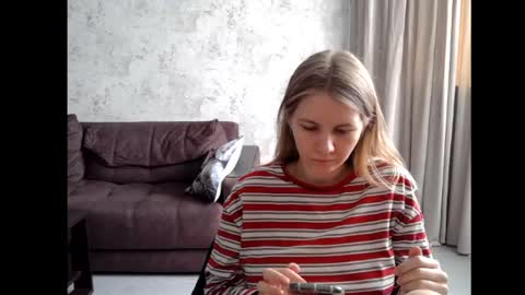 Snapshot of 69riley_reid69 chatting on 30, 4, 2026 69Riley Reid69 online show from 30, 4, 2026