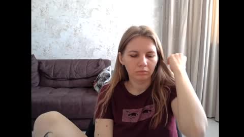 Snapshot of 69riley_reid69 chatting on 6, 5, 2026 69Riley Reid69 online show from 6, 5, 2026