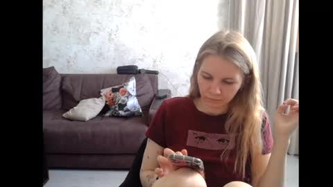 Snapshot of 69riley_reid69 chatting on 18, 5, 2026 69Riley Reid69 online show from 18, 5, 2026